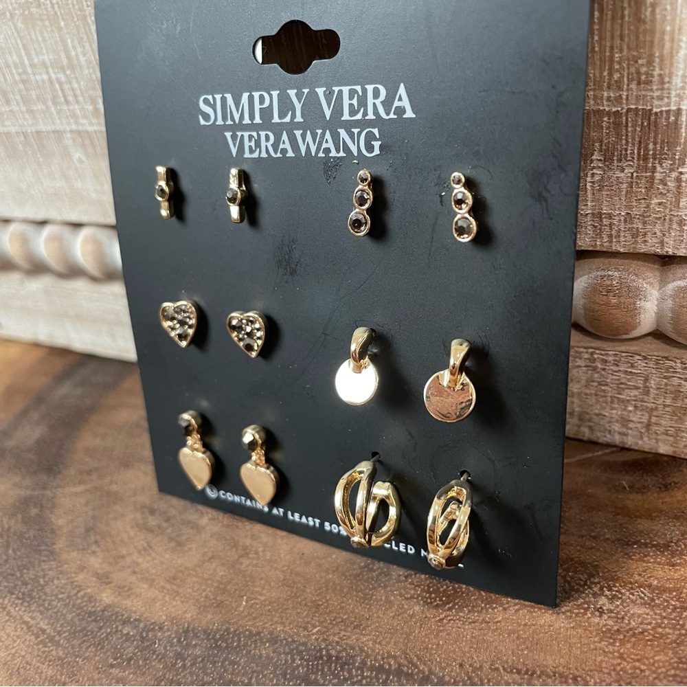 NWT Simply Vera Vera Wang Stud Earrings Set of 6 gold hearts, circles and hoops - Picture 3 of 6